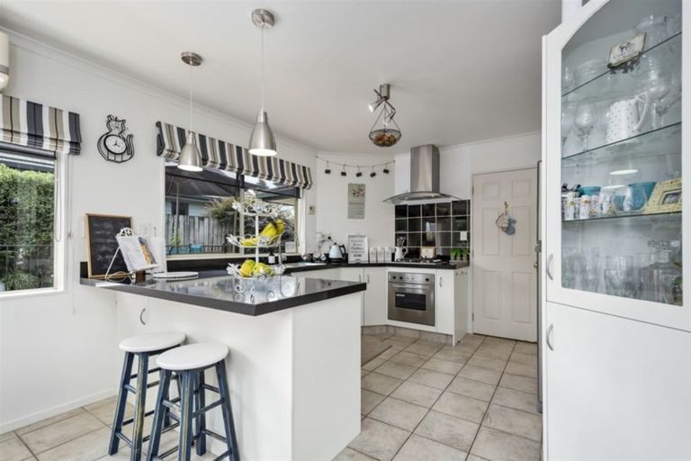 Photo of property in 16 Nivarna Way, Ohauiti, Tauranga, 3112