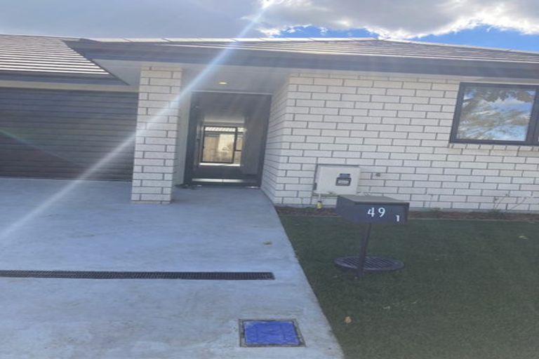 Photo of property in 2/49 Holland Road, Fairfield, Hamilton, 3214