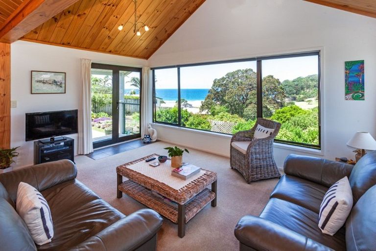 Photo of property in 145 Bambury Place, Onemana, Whangamata, 3691