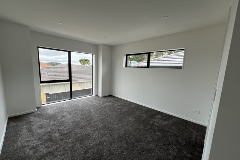 Photo of property in 255b Hill Road, The Gardens, Auckland, 2105
