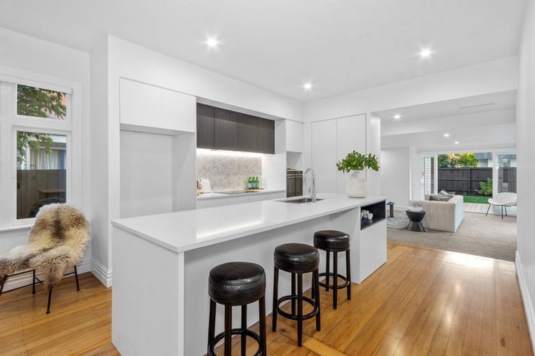 Photo of property in 117 Mersey Street, St Albans, Christchurch, 8014