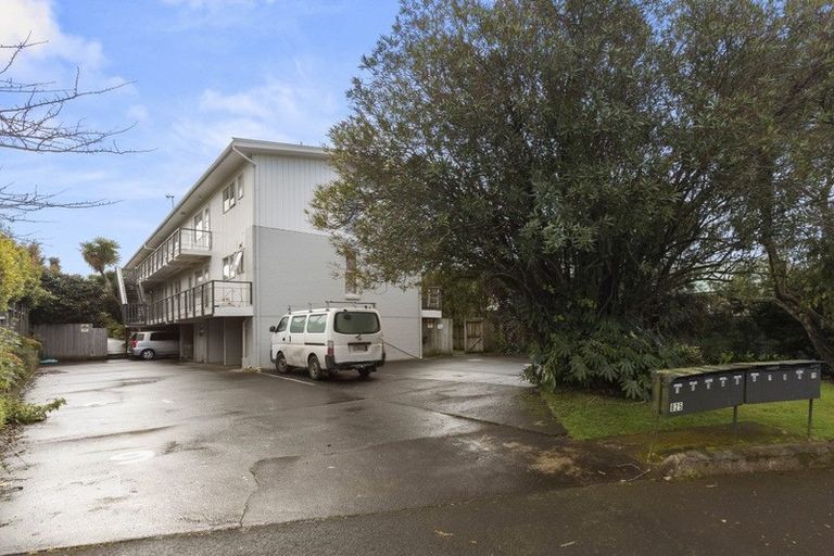 Photo of property in 8/825 New North Road, Mount Albert, Auckland, 1025