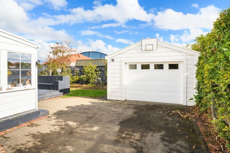 Photo of property in 70 Linton Street, West End, Palmerston North, 4410