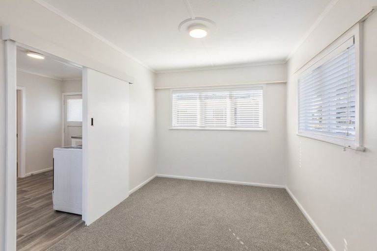 Photo of property in 11 Hillary Crescent, Maraenui, Napier, 4110