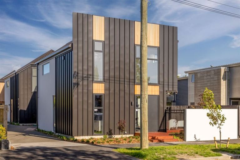 Photo of property in 1/69 Bishop Street, St Albans, Christchurch, 8014