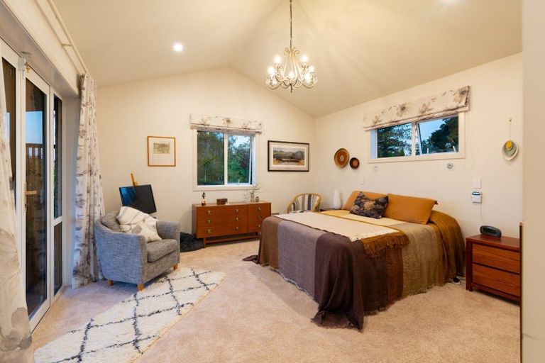 Photo of property in 33 Lee Road, Burbush, Hamilton, 3289