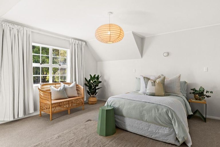 Photo of property in 12 Ewan Place, Taradale, Napier, 4112