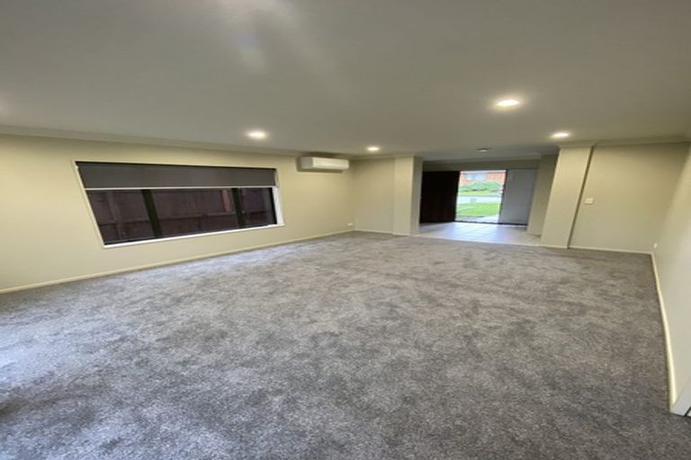 Photo of property in 52 Matarangi Road, East Tamaki, Auckland, 2013