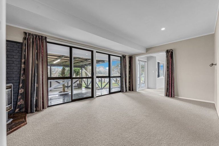 Photo of property in 308 Paparata Road, Bombay, 2675