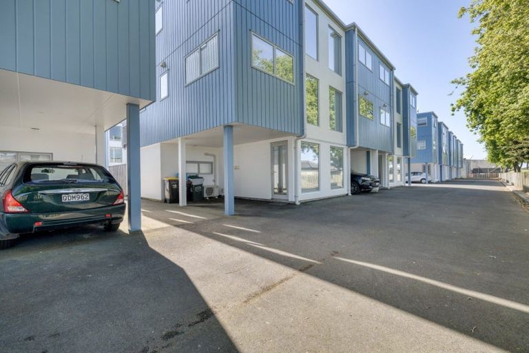 Photo of property in 31 Reynolds Place, Papamoa Beach, Papamoa, 3118