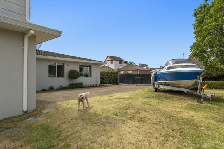 Photo of property in 6 Terrace Avenue, Mount Maunganui, 3116