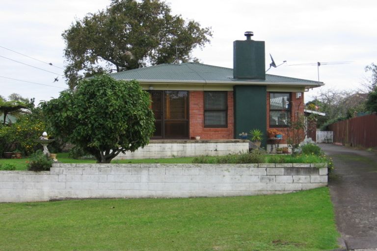 Photo of property in 18 Lipscombe Avenue, Papatoetoe, Auckland, 2025