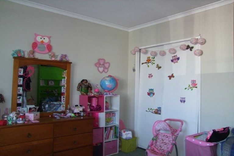 Photo of property in 26 Burns Street, Milton, 9220