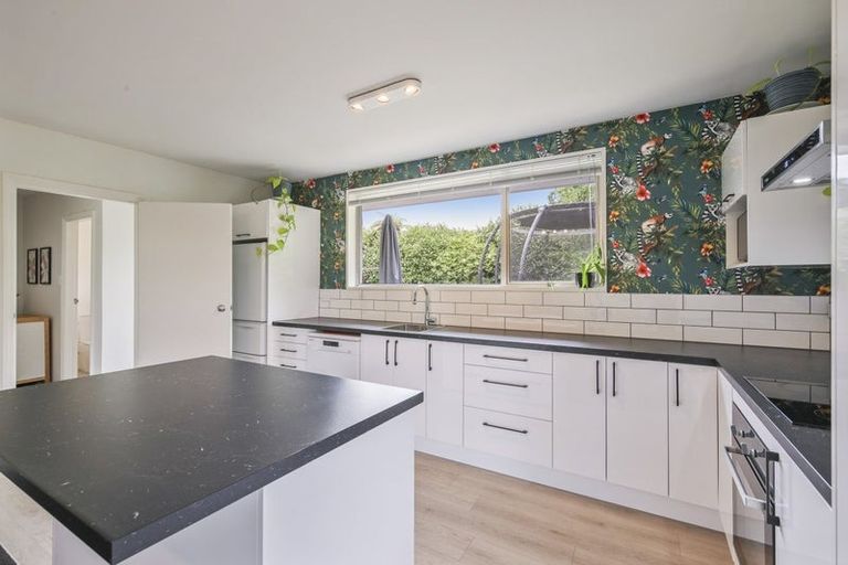 Photo of property in 1/6 Croziers Road, St Albans, Christchurch, 8052