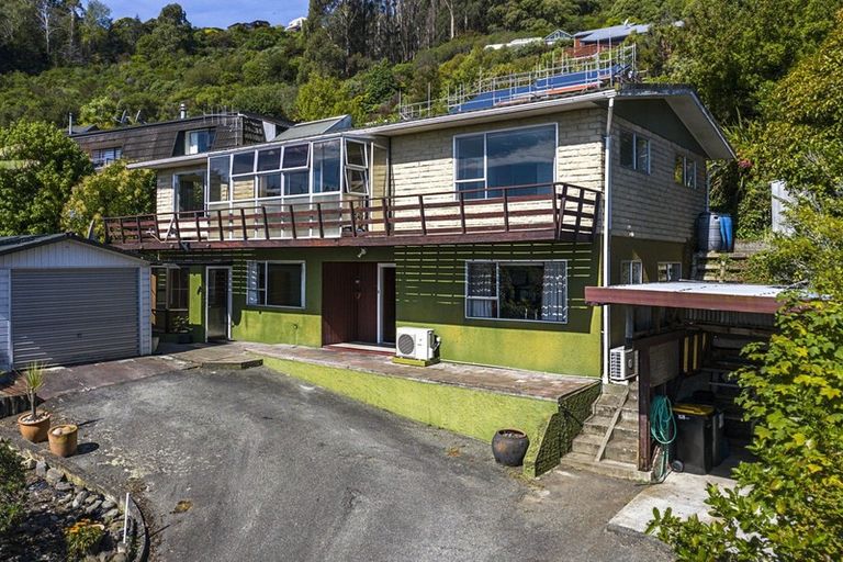 Photo of property in 86 Tosswill Road, Tahunanui, Nelson, 7011