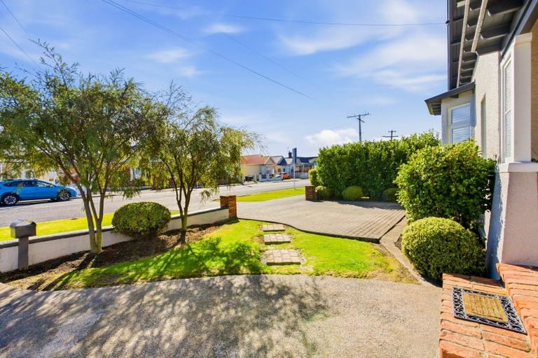 Photo of property in 55 Hargest Crescent, Saint Kilda, Dunedin, 9012