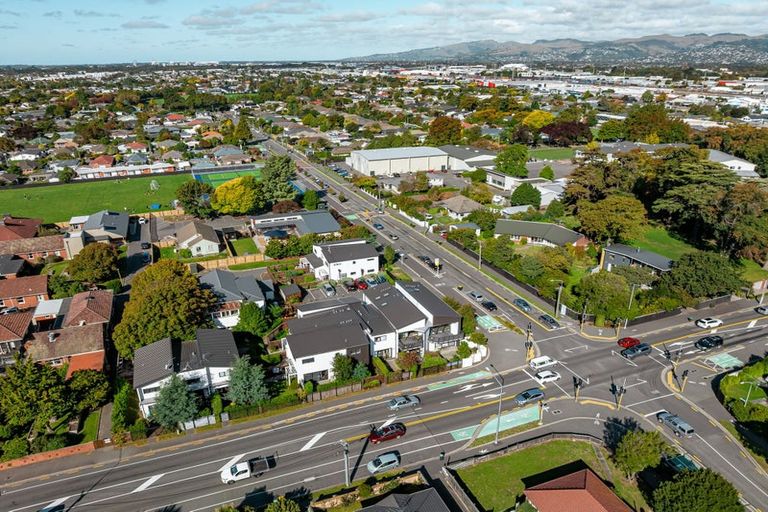 Photo of property in 2/69 Suva Street, Upper Riccarton, Christchurch, 8041