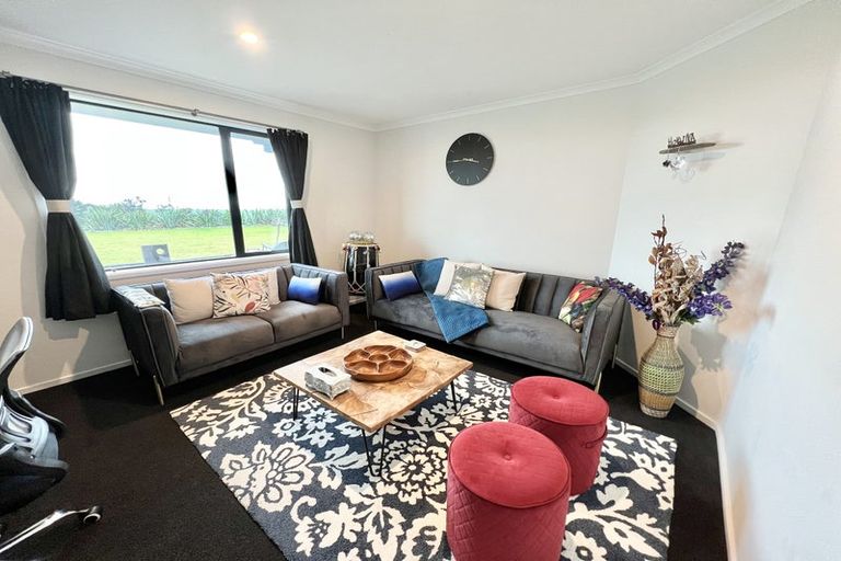 Photo of property in 10 Takutai Terrace, Ruatapu, 7883