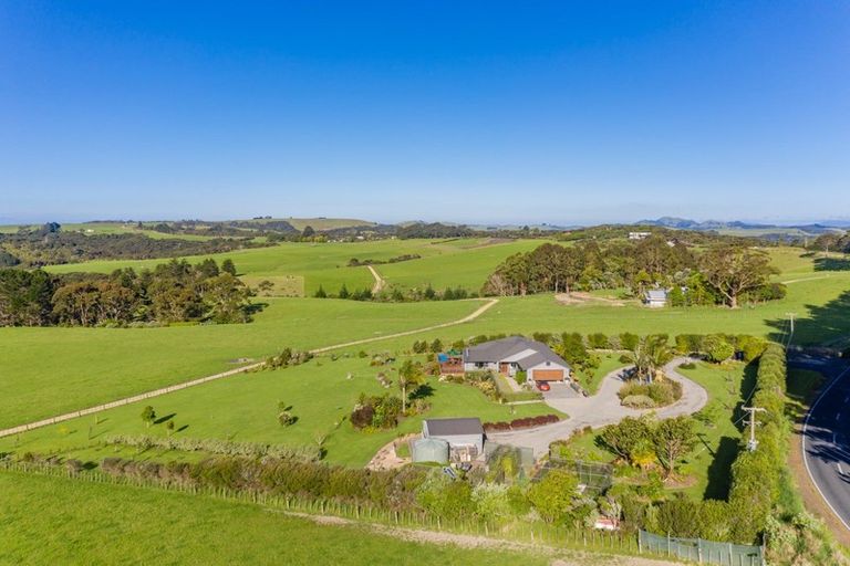 Photo of property in 807 Purerua, Te Ti Mangonui, Kerikeri, 0294