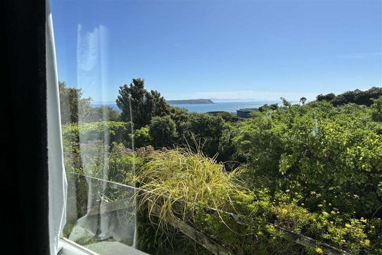 Photo of property in 3 The Track, Plimmerton, Porirua, 5026