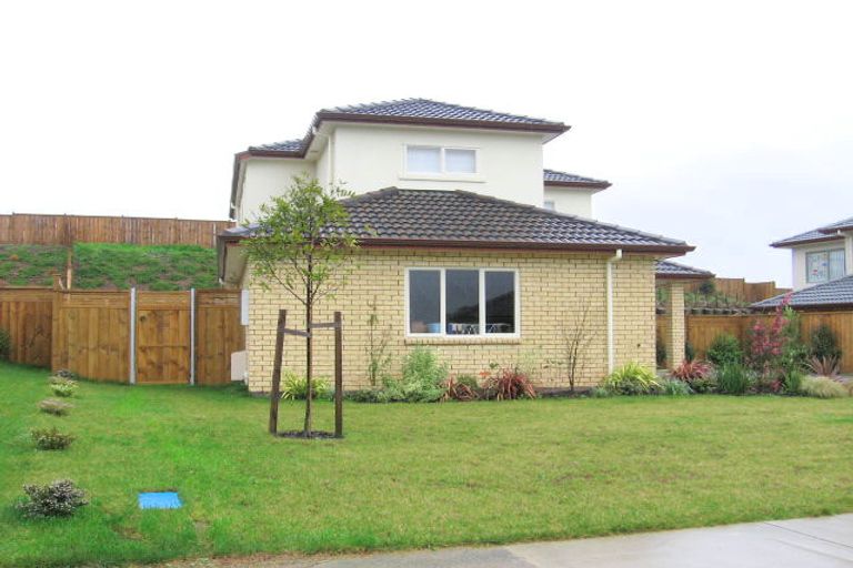 Photo of property in 11 Mary Forgham Drive, Greenhithe, Auckland, 0632