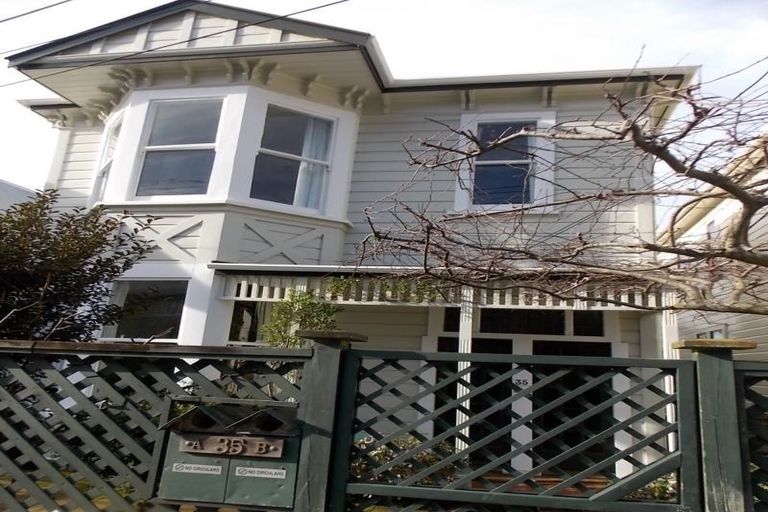Photo of property in 35a Grant Road, Thorndon, Wellington, 6011