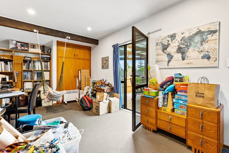 Photo of property in 3/203 Lake Road, Belmont, Auckland, 0622