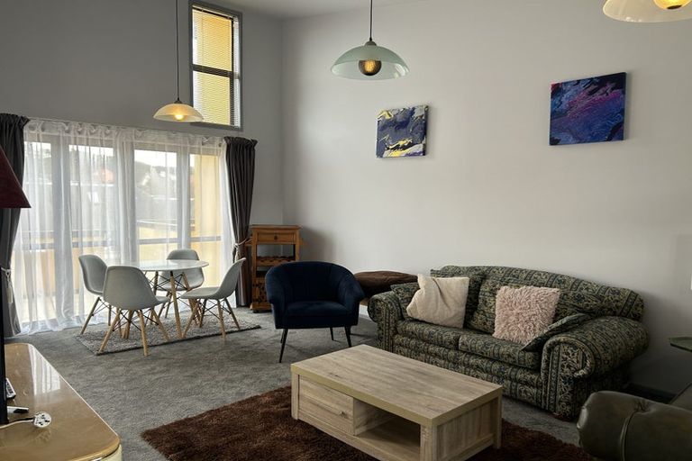 Photo of property in 2h Hatton Street, Karori, Wellington, 6012