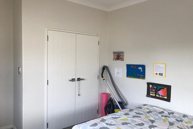 Photo of property in 21e Stamford Crescent, Flat Bush, Auckland, 2019