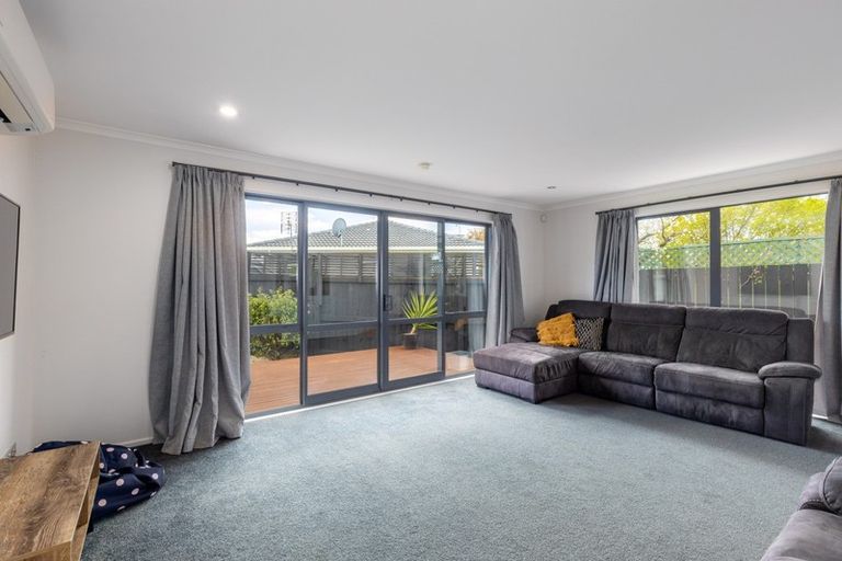 Photo of property in 2/178 Bowhill Road, New Brighton, Christchurch, 8083
