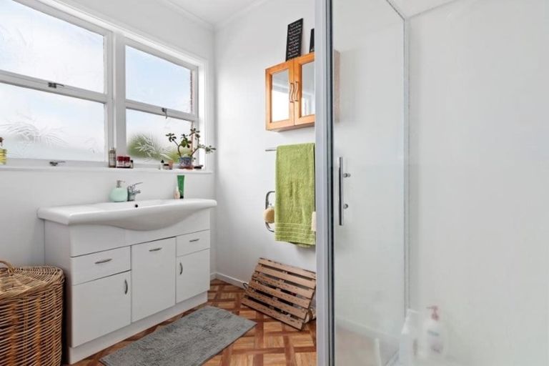 Photo of property in 242 Grange Road, Otumoetai, Tauranga, 3110