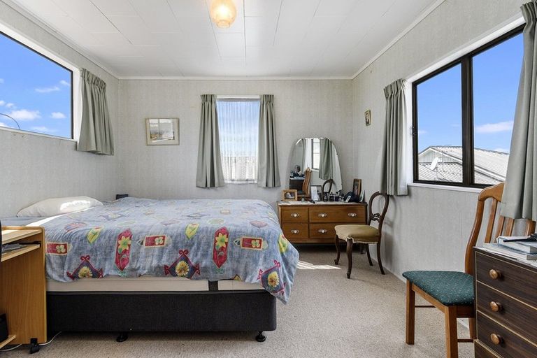 Photo of property in 37 Coppelia Avenue, Omokoroa, 3114