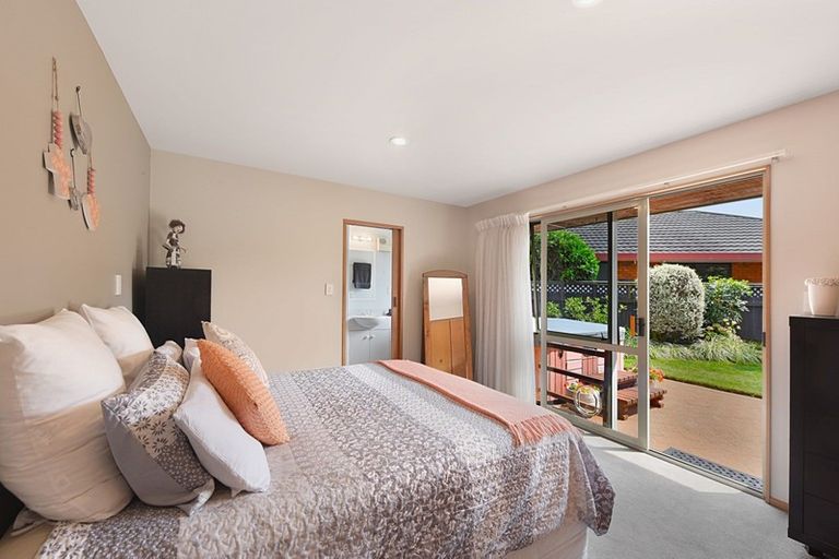 Photo of property in 1 Stead Crescent, Stoke, Nelson, 7011