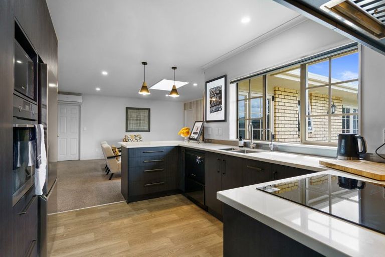 Photo of property in 14 Alba Place, Cambridge, 3434