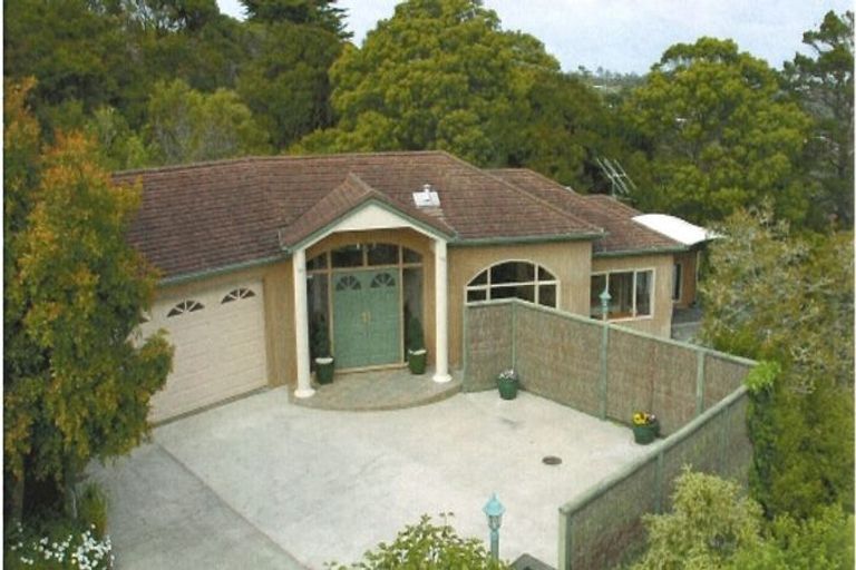 Photo of property in 2/18 Waipa Street, Birkenhead, Auckland, 0626