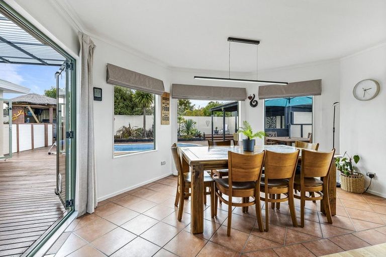 Photo of property in 4 Farnell Place, Gulf Harbour, Whangaparaoa, 0930