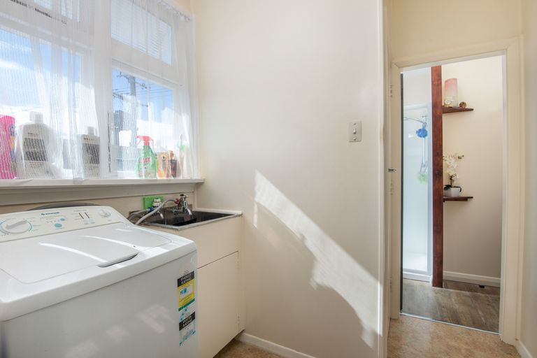 Photo of property in 8 Saddleview Place, Fairfield, Dunedin, 9018