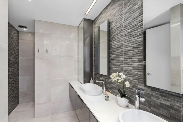 Photo of property in 24 East Stream Lane, Northwood, Christchurch, 8051