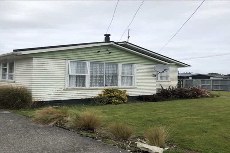 Photo of property in 76 Hall Street, Cobden, Greymouth, 7802
