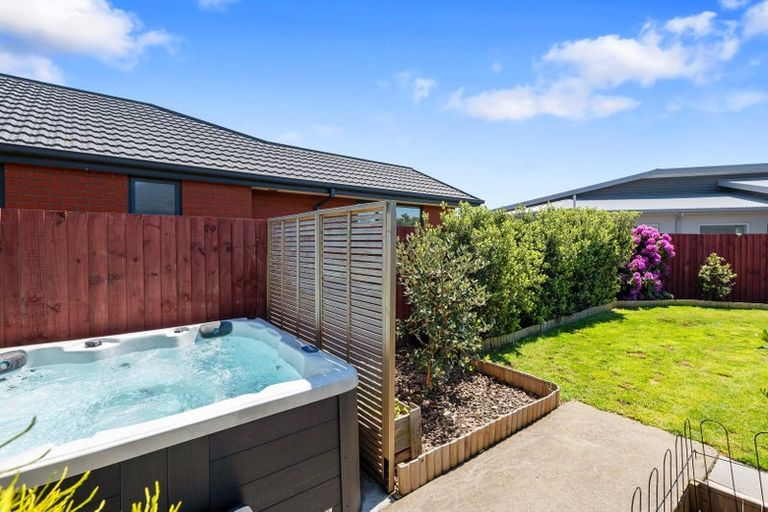 Photo of property in 5 Clematis Place, Wigram, Christchurch, 8042