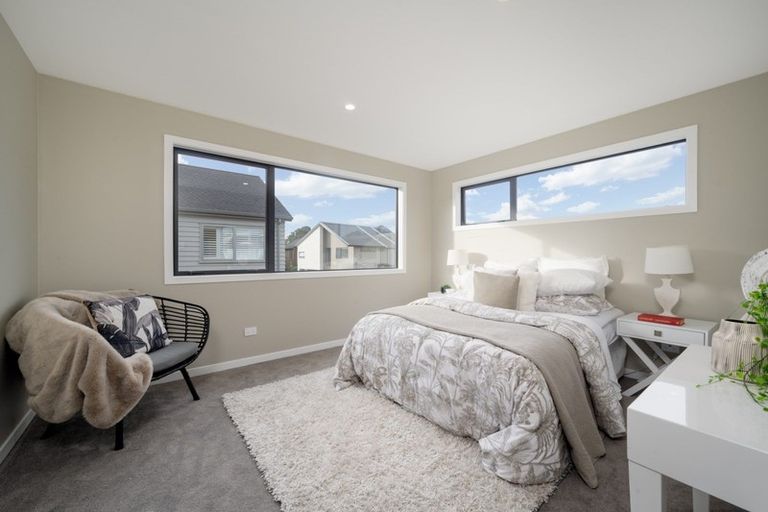 Photo of property in 8 Clovelly Road, Bucklands Beach, Auckland, 2012