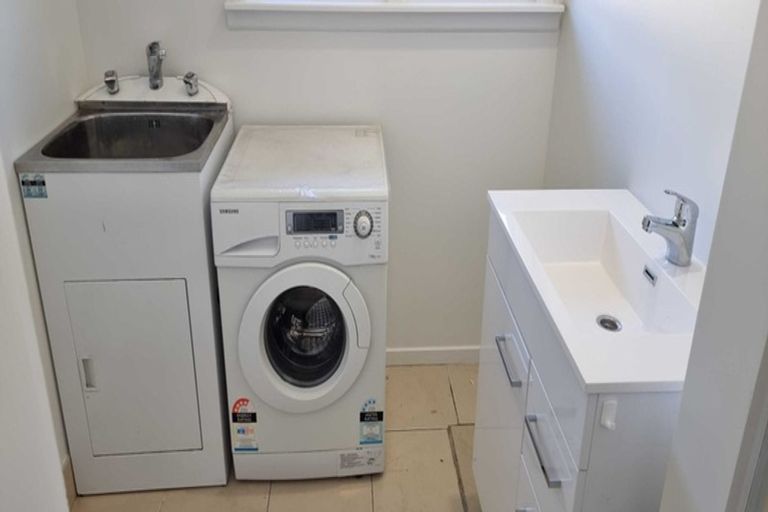 Photo of property in 260 Main North Road, Redwood, Christchurch, 8051