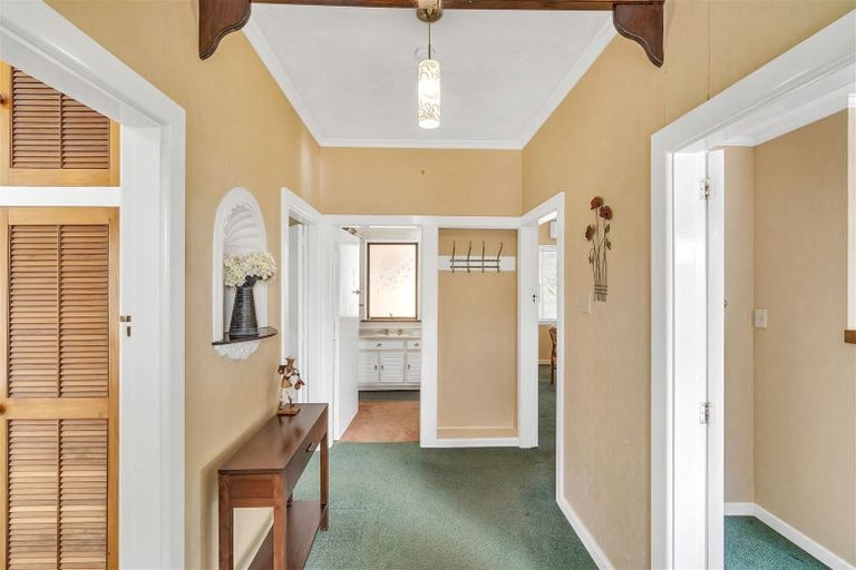 Photo of property in 9 Browns Road, Dunsandel, 7682