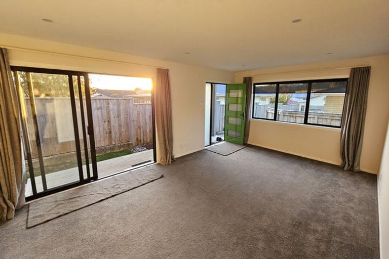 Photo of property in 16a James Street, Plimmerton, Porirua, 5026