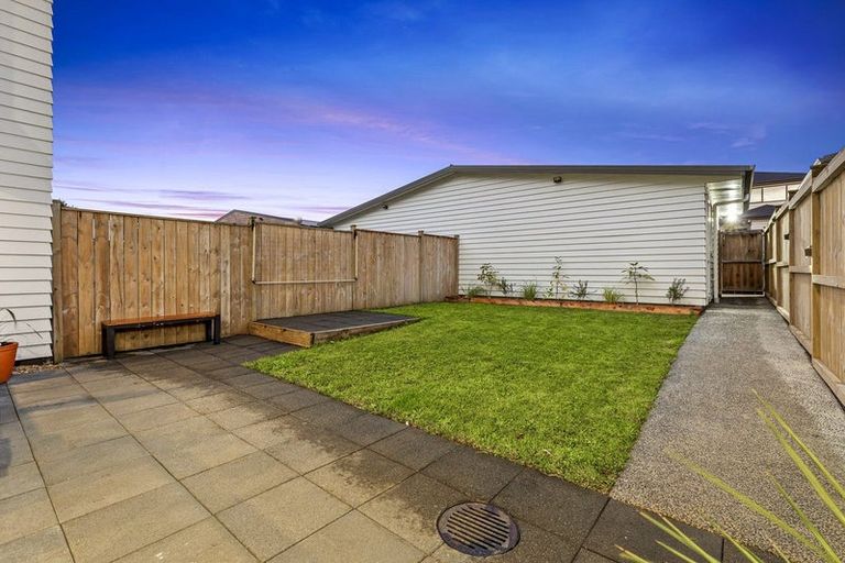 Photo of property in 54 Pencaitland Drive, Flat Bush, Auckland, 2019