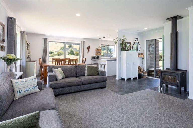 Photo of property in 18 Robertson Mill Place, Rai Valley, 7194