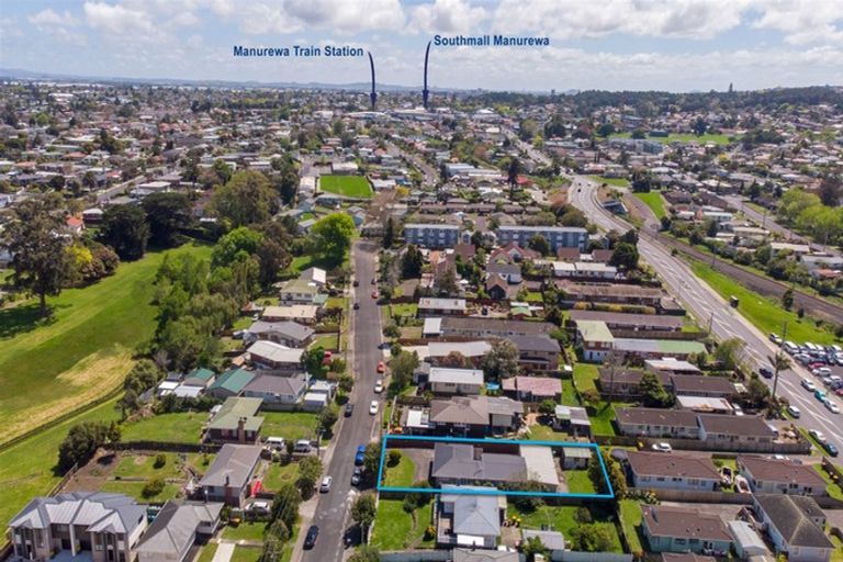 Photo of property in 102 Beaumonts Way, Manurewa, Auckland, 2102