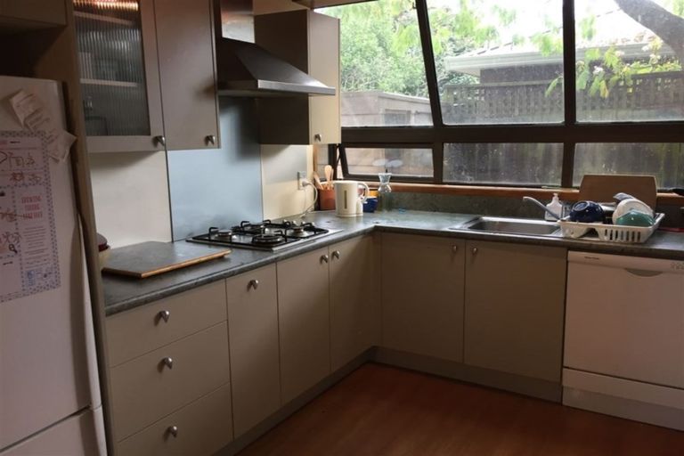 Photo of property in 1/5 Kingham Place, Avonhead, Christchurch, 8042