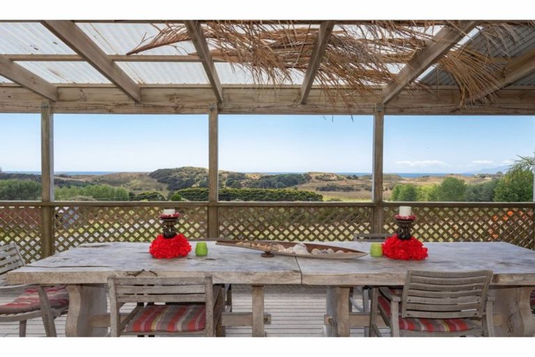 Photo of property in 573 Rahuikiri Road, Tomarata, Wellsford, 0974