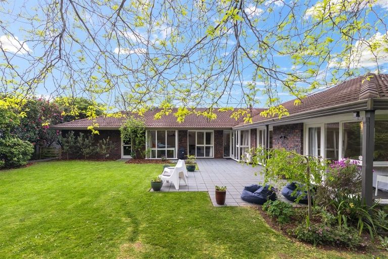 Photo of property in 103b Waimairi Road, Ilam, Christchurch, 8041